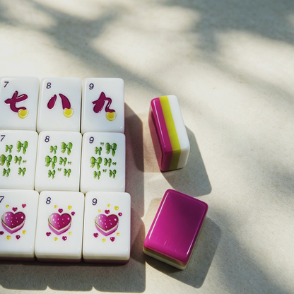 **The Sweetheart Summer Line American Mahjong Set – Fuchsia & Lime, 160 Tiles**