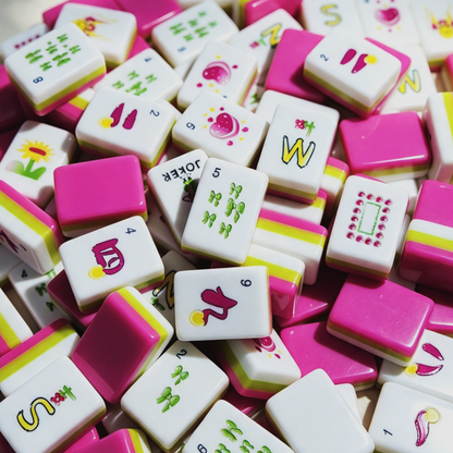 **The Sweetheart Summer Line American Mahjong Set – Fuchsia & Lime, 160 Tiles**